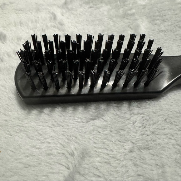 Classic Black Wave Brush for Men | Firm Synthetic Bristles | Vintage Look - Picture 2 of 16